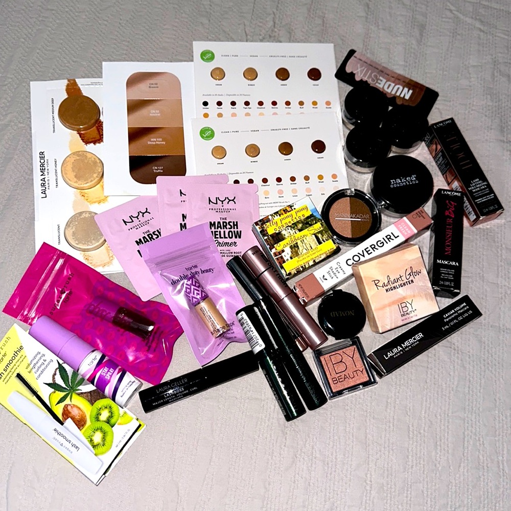 High-End Makeup Bundle